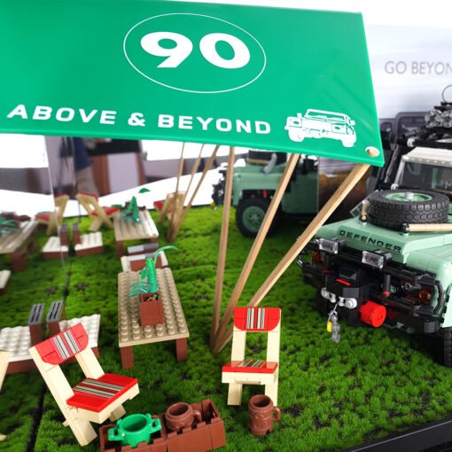Display Case for LEGO 10317 Land Rover Defender - Image 4