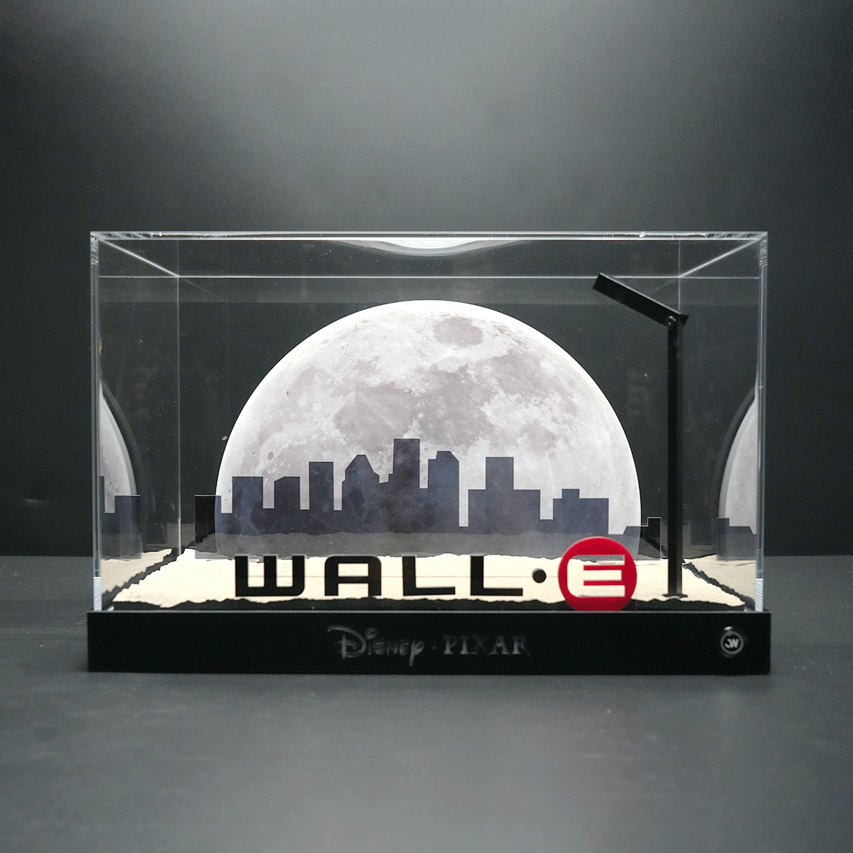 43279Wall-E
