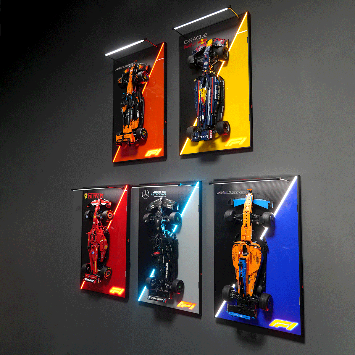 w_legoF1_displayboard_1